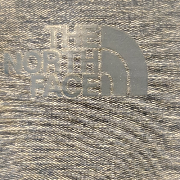 THE NORTH FACE ZIP UP JACKET - Picture 2 of 8